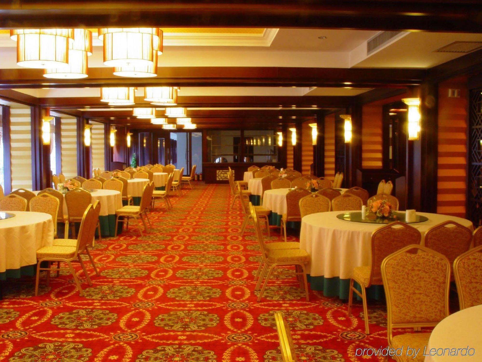 New West Street International Hotel Yangshuo Restaurant foto